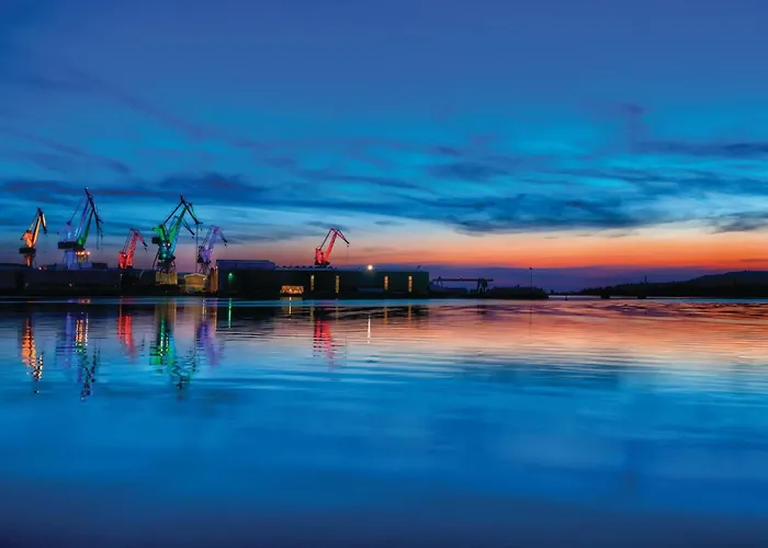 In With Kitchen Štinjan